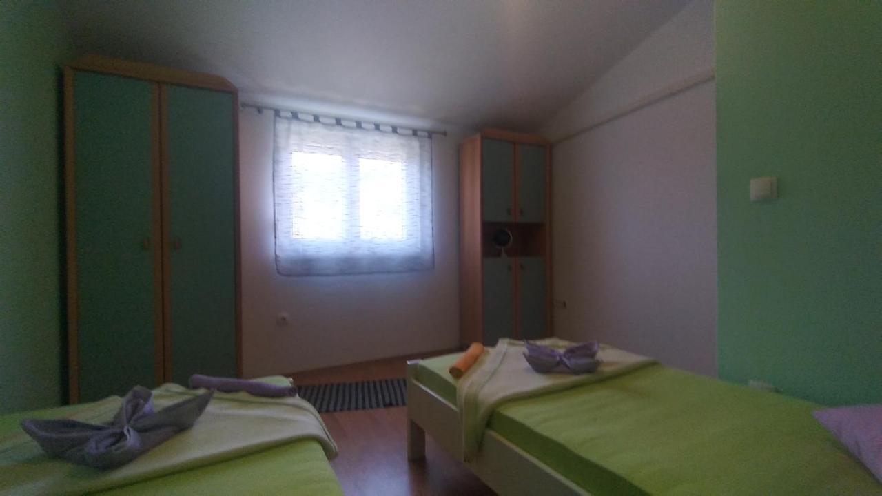 Apartman Ana Pula Exterior foto